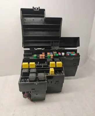 Jaguar S-Type Fuse box set 71543276 2R8T14A003EB