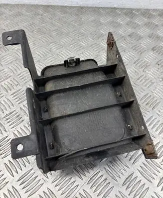 BMW 5 E60 E61 Air intake duct part 74850610