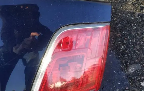 Toyota Avensis T270 Tailgate rear/tail lights