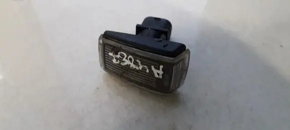 Volvo S40, V40 Front fender indicator light 6r0142631