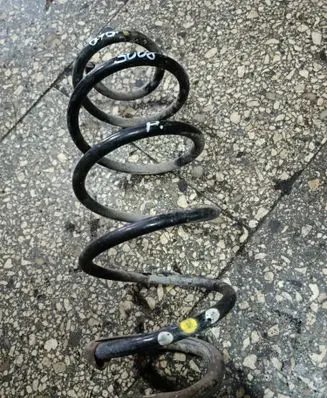Peugeot 3008 I Front coil spring 