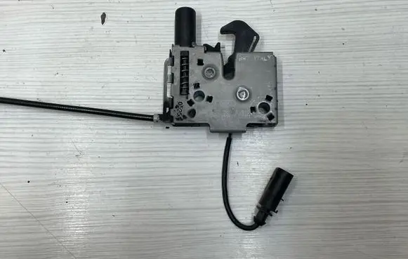 Volkswagen T-Cross Tie down hook / loop 8S0823509C