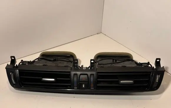 BMW X5 F15 Dash center air vent grill 925264810 0859210