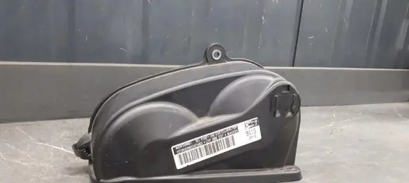 Skoda Fabia Mk3 (NJ) Air filter box cover 