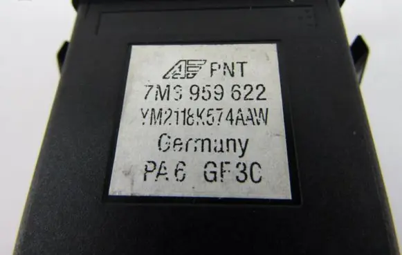 Volkswagen Sharan Windscreen/window heater switch 7M3959622