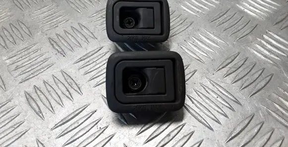 Mitsubishi Outlander Tie down hook / loop 