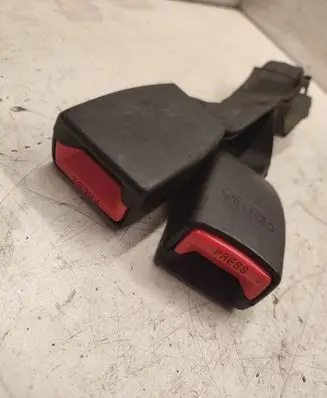 Hyundai Sonata Rear seatbelt buckle