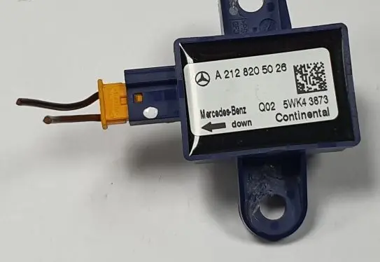Mercedes-Benz E C207 W207 Airbag deployment crash/impact sensor A2128205026