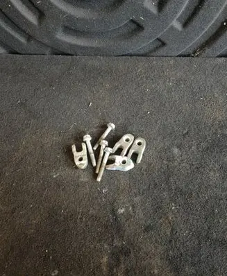 Chevrolet Captiva Fuel Injector clamp holder 