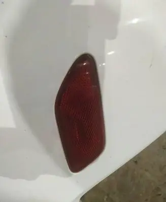 Saturn Vue Rear tail light reflector 