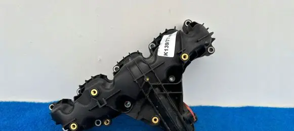 Volkswagen PASSAT B7 Intake manifold 3L129711AN