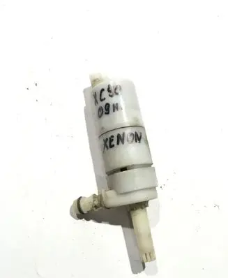 Volvo XC90 Windscreen/windshield washer pump