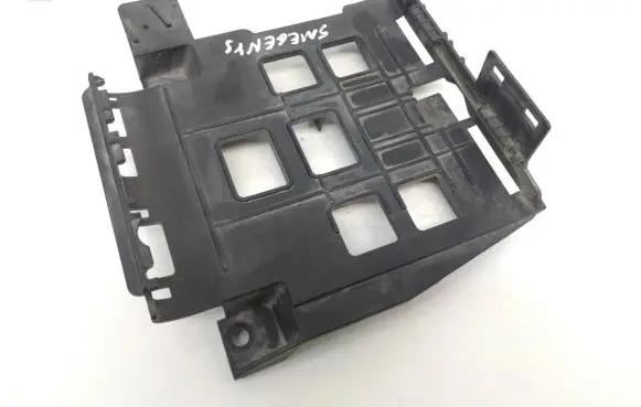 Volkswagen PASSAT B7 Engine control unit holder 3AA906507A