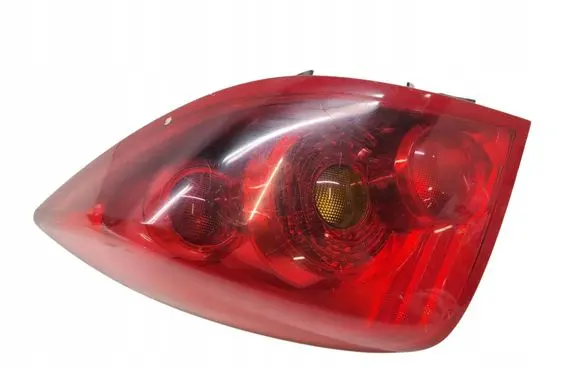 Nissan Primera Rear/tail lights 