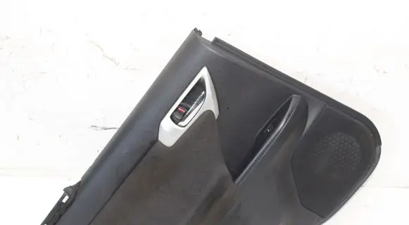 Lexus CT 200H Rear door card panel trim