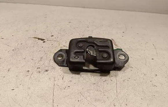 Nissan Navara D40 Tailgate/trunk/boot lock/catch/latch