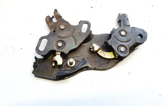 Toyota Previa (XR30, XR40) II Rear door lock 