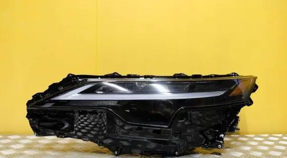 Lexus RX 330 - 350 - 400H Headlight/headlamp 10100-8A0MB 2426 HL1008D1