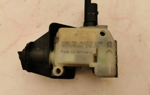 Peugeot 508 Fuel tank cap lock motor 806650 9651690280 3108121219