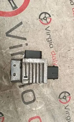 Glow plug pre-heat relay