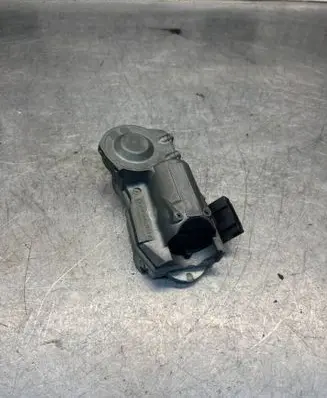 Steering wheel lock