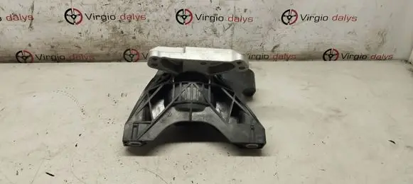 Citroen C5 Aircross Engine mount bracket 9820297580
