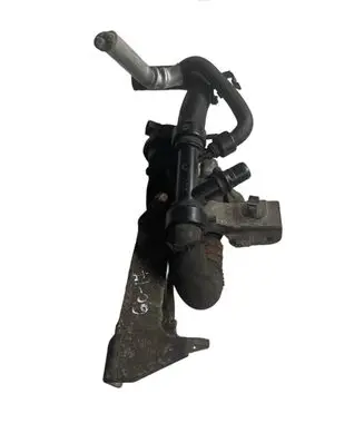 Thermostat housing