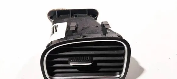 Volkswagen Golf VI Dash center air vent grill 5k0819709 5k0819703