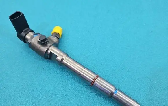 Volkswagen Golf VI Fuel injector 03L130277B IMPRK1579345