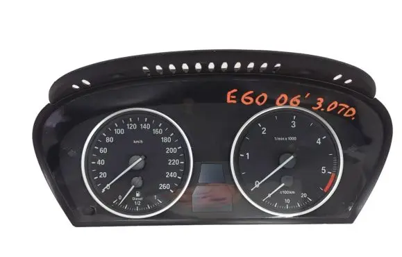 BMW 5 E60 E61 Speedometer (instrument cluster) 62119177261 110080213