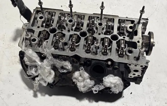 Volkswagen Amarok Engine head 059354GK
