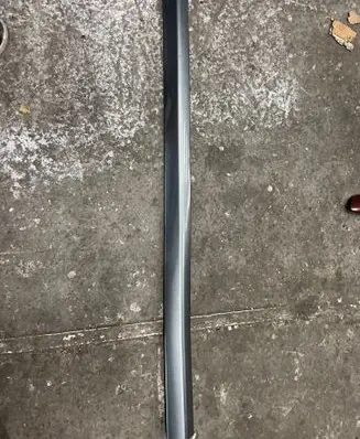 Honda CR-V Front door trim (molding) 00232607