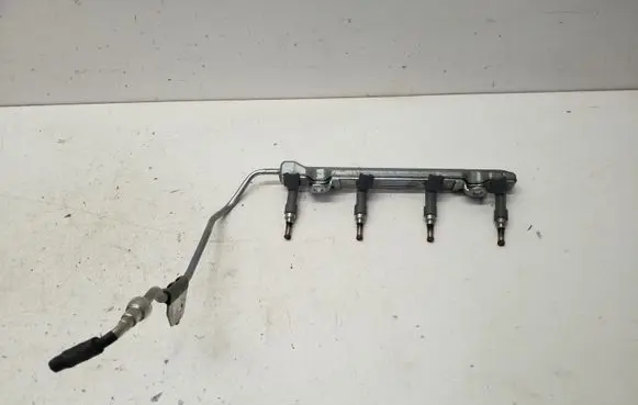 Toyota Prius (XW50) Fuel injectors set 2325037080 LFL13
