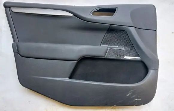 Citroen C4 II Front door card panel trim