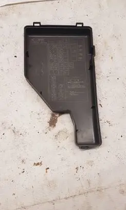 Toyota Prius (XW20) Fuse box cover 8644