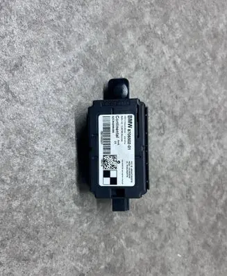 BMW i3 Keyless system antenna 8706502