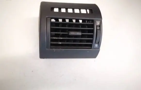 Dash center air vent grill