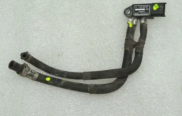 Alfa Romeo Giulietta Exhaust gas pressure sensor 51908411 0281006287
