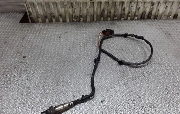 Volkswagen Touareg I Lambda probe sensor 07Z906262