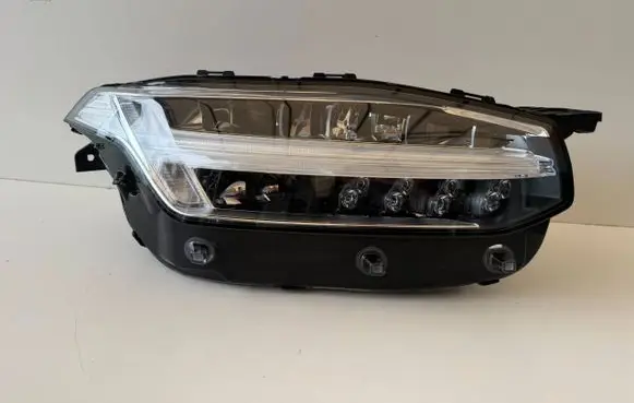 Volvo XC90 Headlight/headlamp 32338953