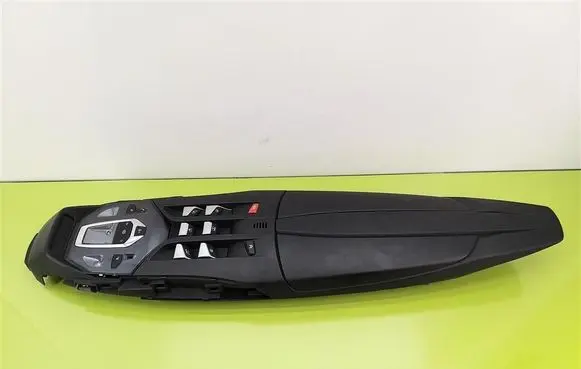 Citroen DS5 Headlining roof glove box 9678259777