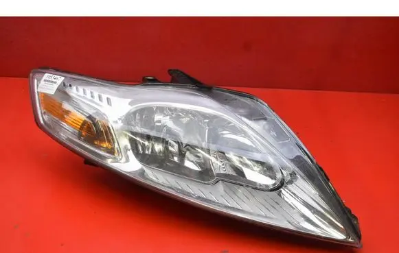 Ford Mondeo MK IV Headlight/headlamp 
