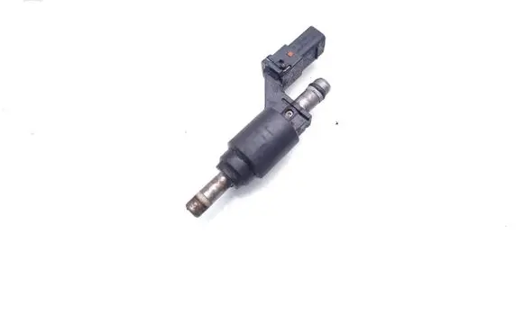 Opel Zafira B Fuel injector 24404012 3860501