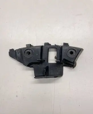 Volkswagen Jetta VI Front bumper mounting bracket 5C6807184