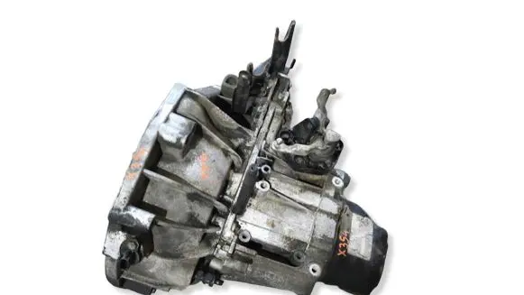 Nissan Micra Manual 5 speed gearbox JH3148