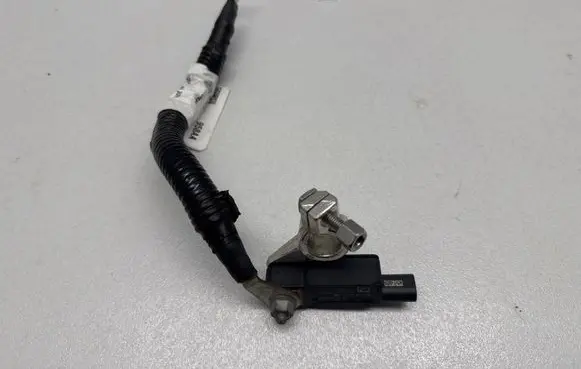Chrysler Pacifica Positive cable (battery) 68318616AC SW0217 0199300108