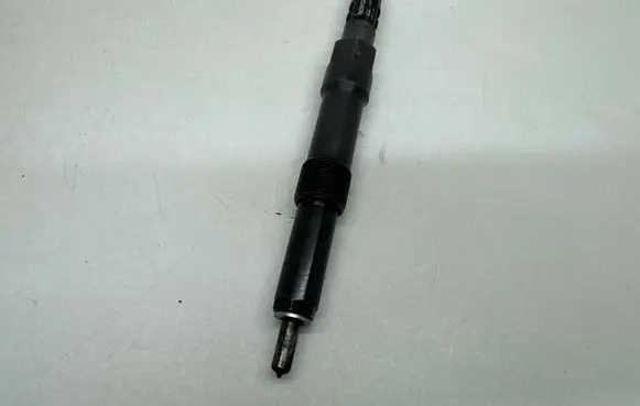 Ford Mondeo Mk III Fuel injector EJDR00801D