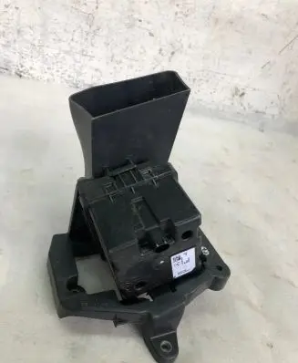 Mercedes-Benz GLA H247 Other engine bay part A2239016902