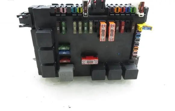 Mercedes-Benz S W221 Fuse box set A2215403550