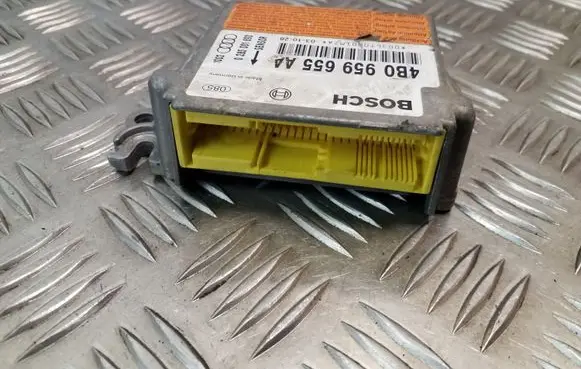Audi A6 S6 C5 4B Airbag control unit/module 4B0959655AA 0285001693